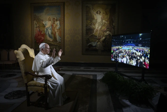 Pope Leo XIV Video Calls NCYC Crowd in Indianapolis